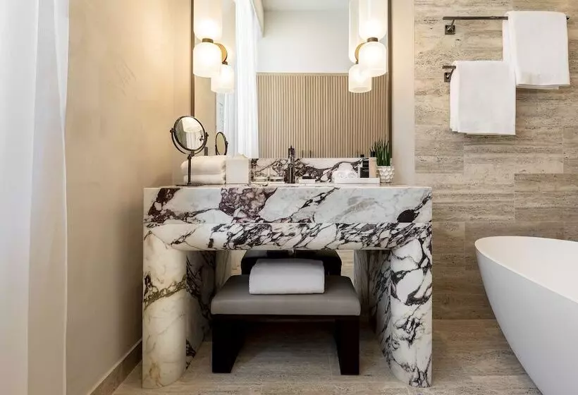 سوییت پرستیژ, Park Hyatt Milano