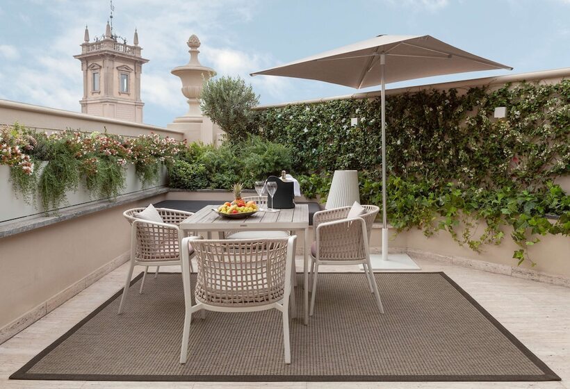 Suite with Terrace, Park Hyatt Milano