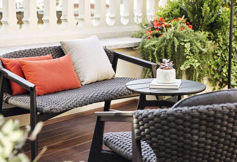 Suite with Terrace, Park Hyatt Milano