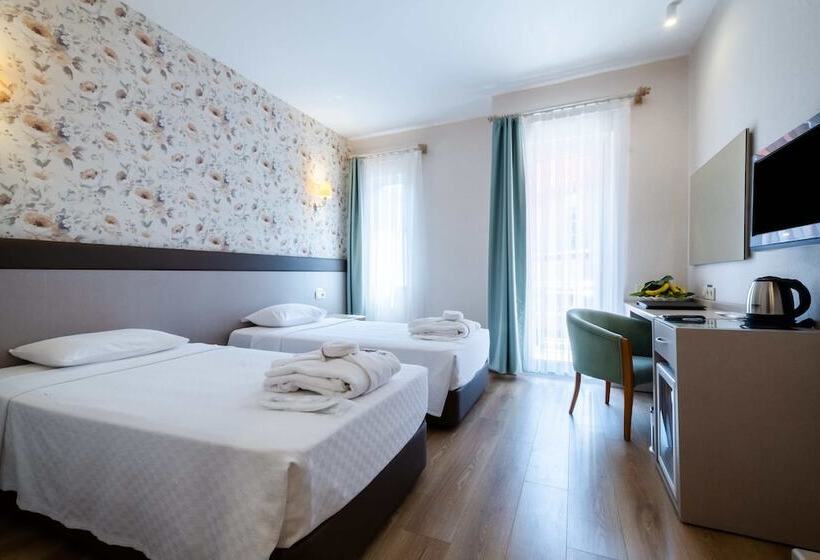 اتاق استاندارد, Spa Hotel Colossae Thermal