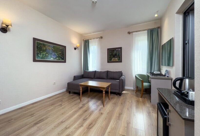 سوییت, Spa Hotel Colossae Thermal