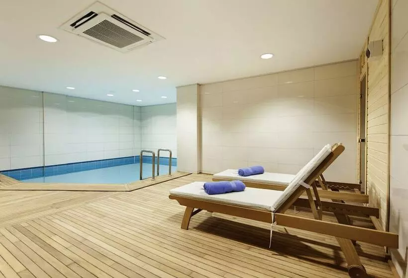 Presidenttisviitti, Spa Hotel Colossae Thermal