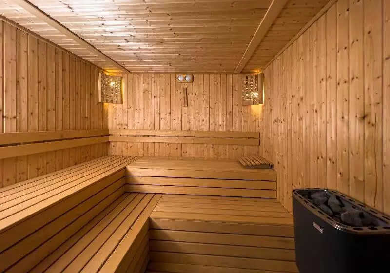 Presidenttisviitti, Spa Hotel Colossae Thermal