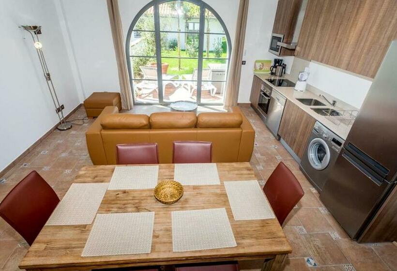 带2个卧室的别墅, Résidence Prestige Odalys Les Villas Milady