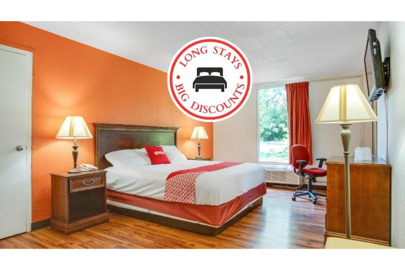 חדר סטנדרט עם מיטת קינג, Oyo Hotel Mona Lake Muskegon