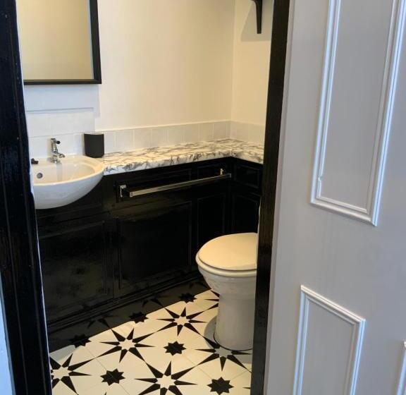 חדר סופריור עם מיטת קינג, Franklin Mount Boutique Guesthouse
