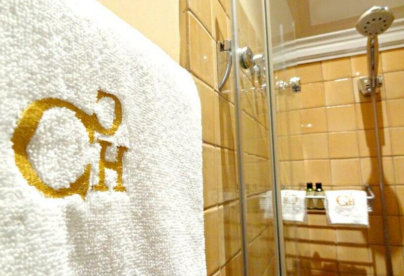 חדר סטנדרט, Can Carol