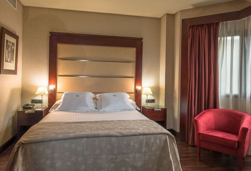 سوییت جونیور, Badajoz Center