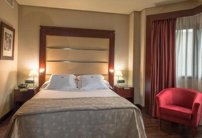 سوییت جونیور, Badajoz Center