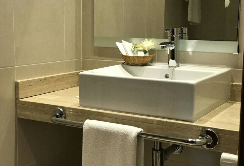 스탠다드 발코니 룸 바다 전망, Cala Fornells