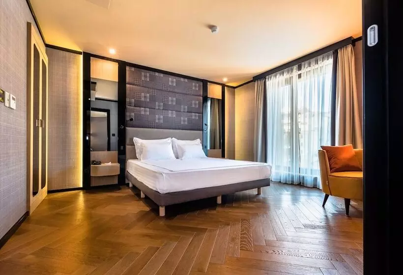سوییت سوپریور, Eurostars Sofia City