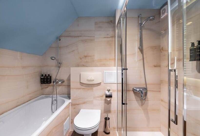 Люкс Superior, Eurostars Sofia City