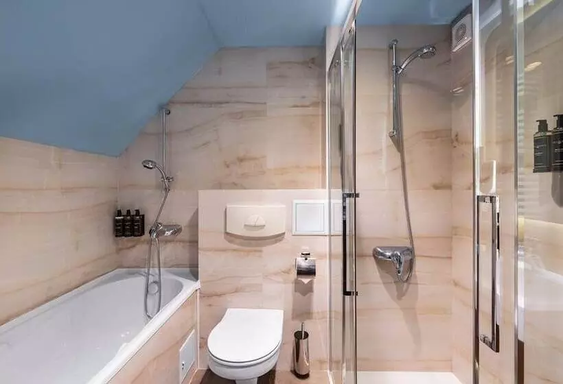 سوییت سوپریور, Eurostars Sofia City