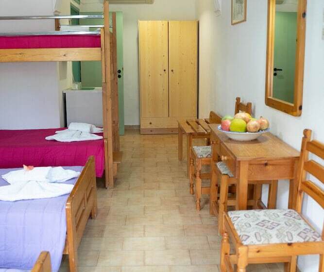 Standard 3 Pers. Værelse, Dimitris Villa