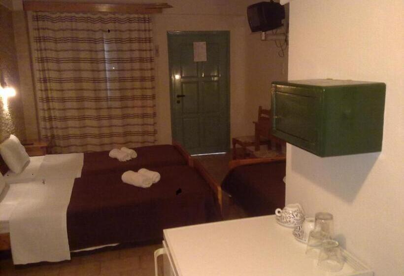 Standard Værelse, Dimitris Villa