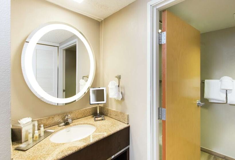 ダブルベッドスタンダードルーム, Doubletree Resort By Hilton Grand Key   Key West