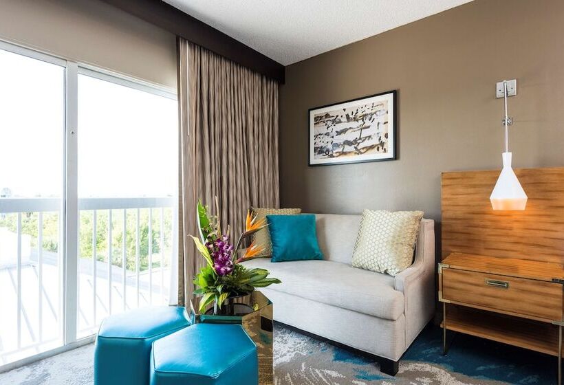 Sviitti Allasnäkymä, Doubletree Resort By Hilton Grand Key   Key West