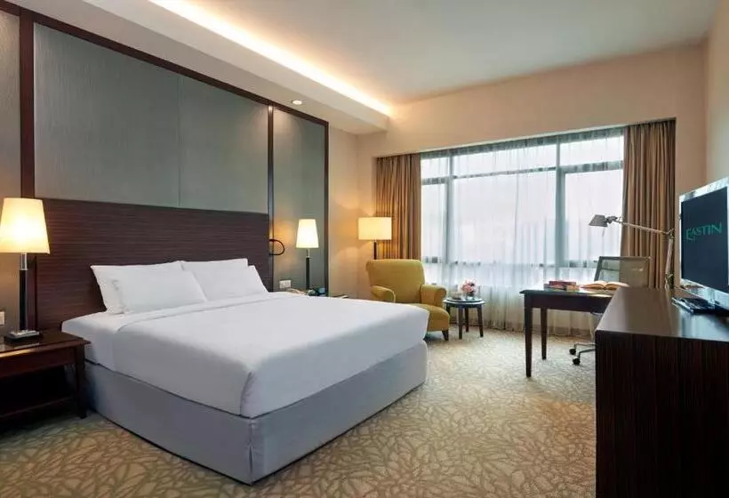 اتاق لوکس با تخت بزرگ, Eastin Hotel Kuala Lumpur