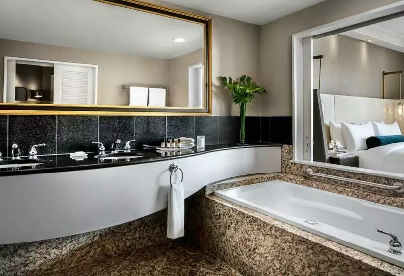اتاق استاندارد, Fairmont Vancouver Airport Interminal