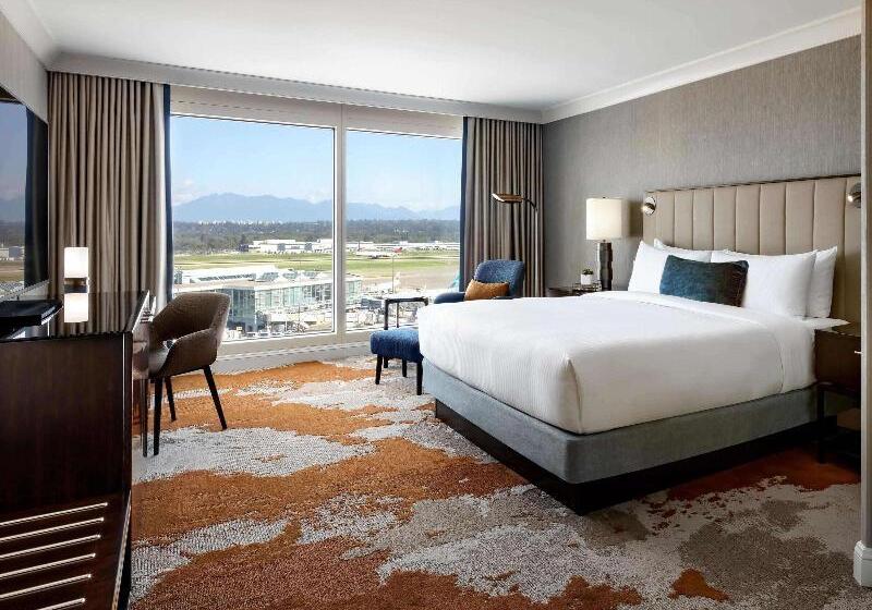 غرفة قياسية سرير كينج, Fairmont Vancouver Airport Interminal