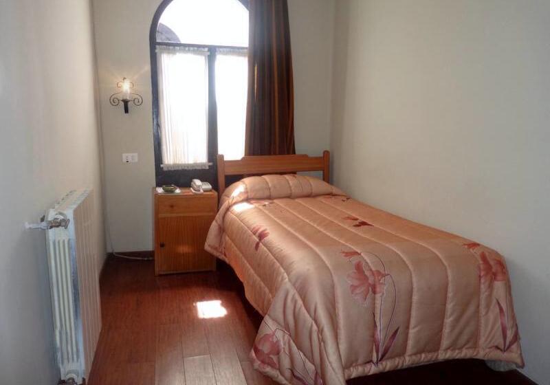 اتاق استاندارد یک نفره, Hostal Colonial Potosi