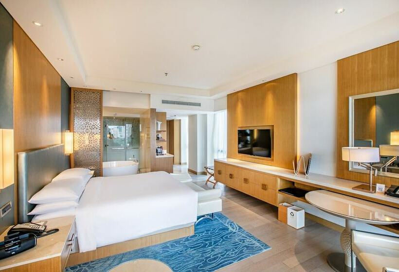 Standard Room Double Bed Side Sea View, Jw Marriott Hotel Sanya Dadonghai Bay