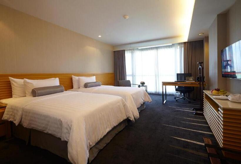 Номер Deluxe, Lao Plaza