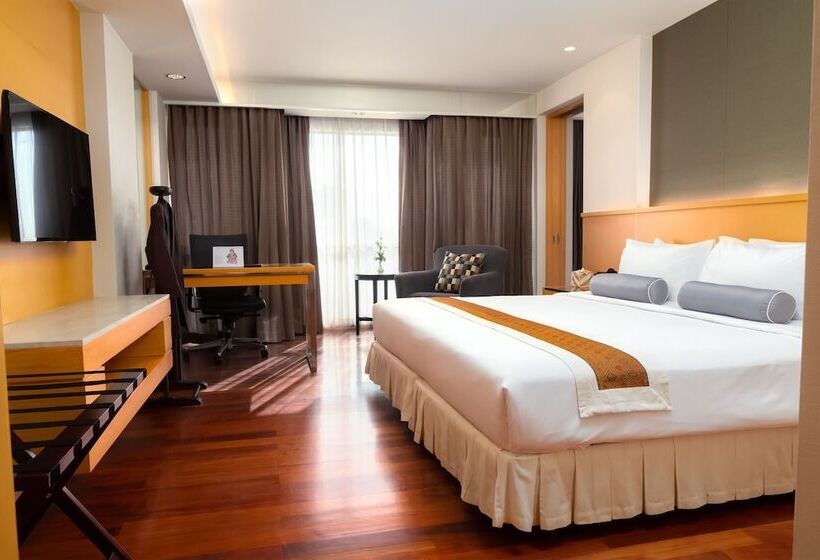 Номер Deluxe, Lao Plaza