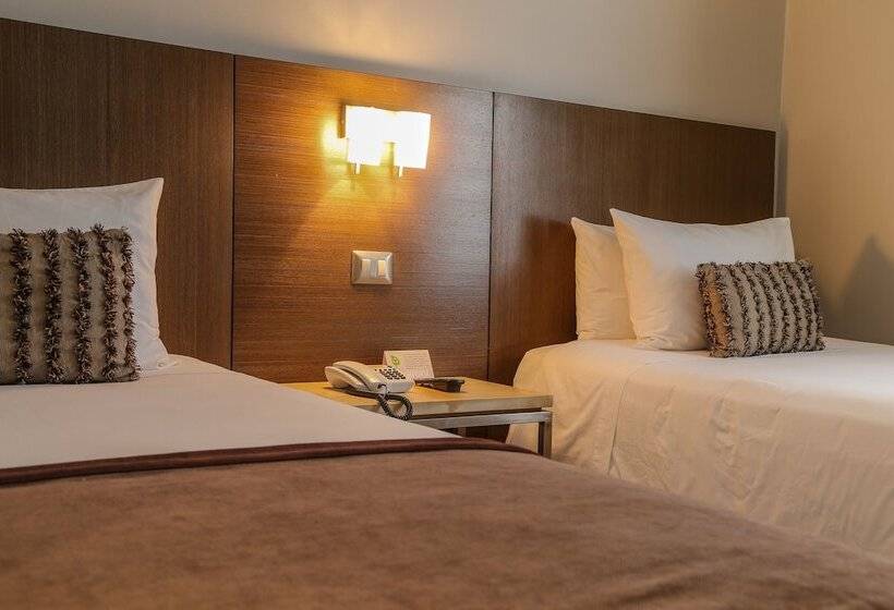 חדר סטנדרט, Martín Gusinde