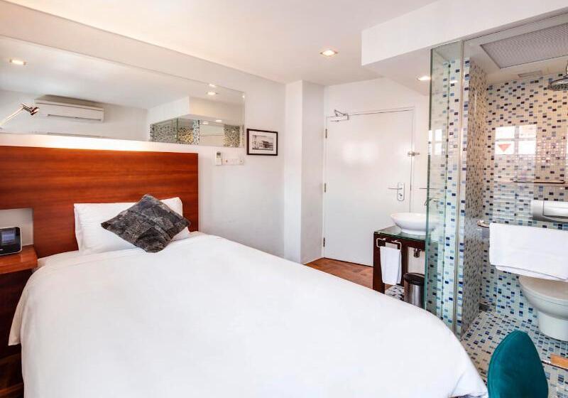 Superior Single Room, 1929