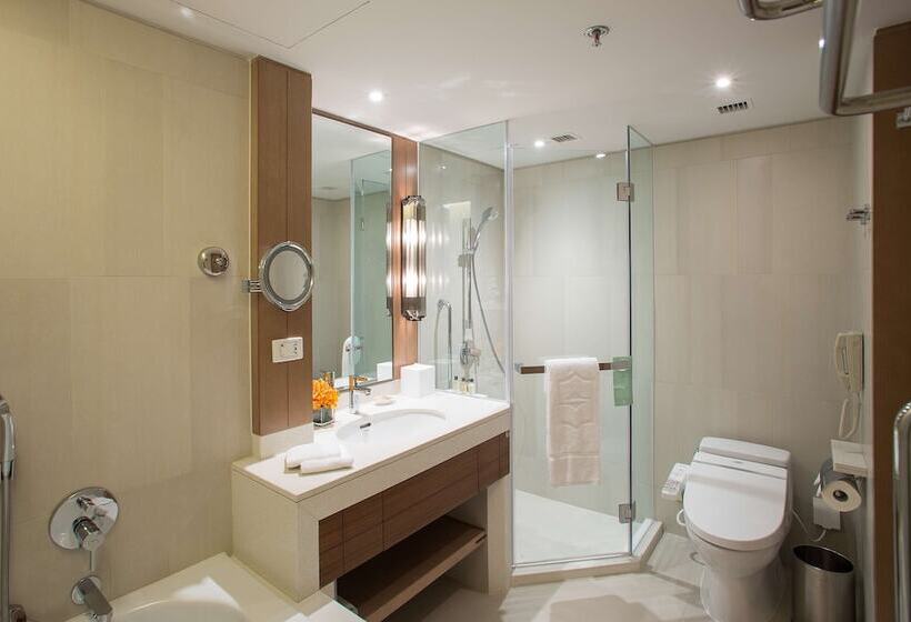 اتاق لوکس, Shangri La Qingdao   May Fourth Square