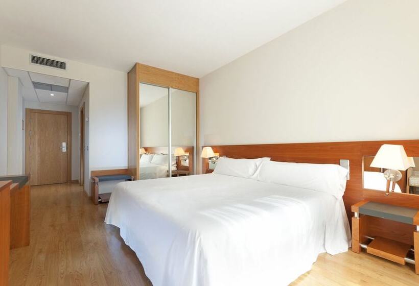 غرفة قياسية, Vertice Indalo Almeria