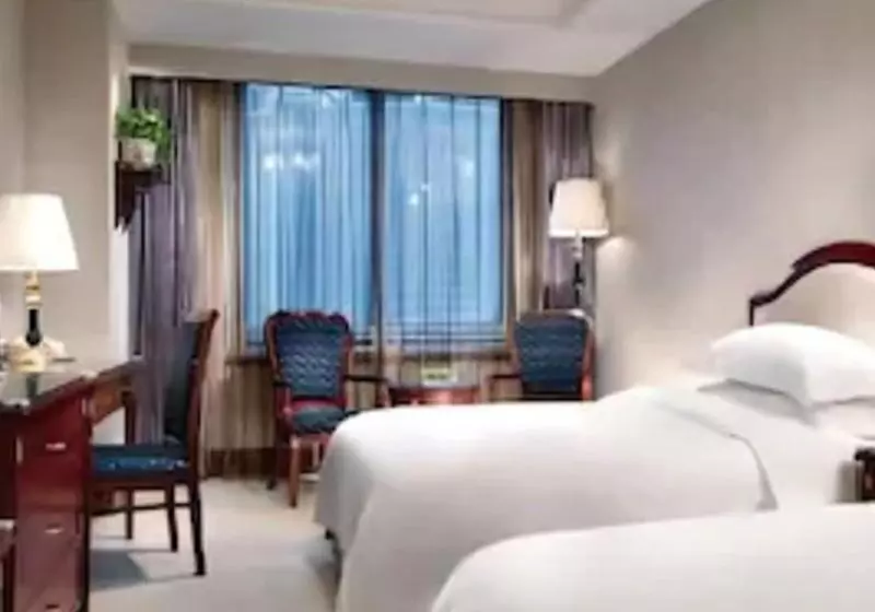 デラックスルーム, Ramada Plaza Tianlu