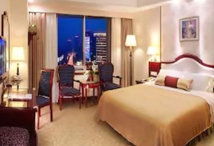 Номер Deluxe, Ramada Plaza Tianlu