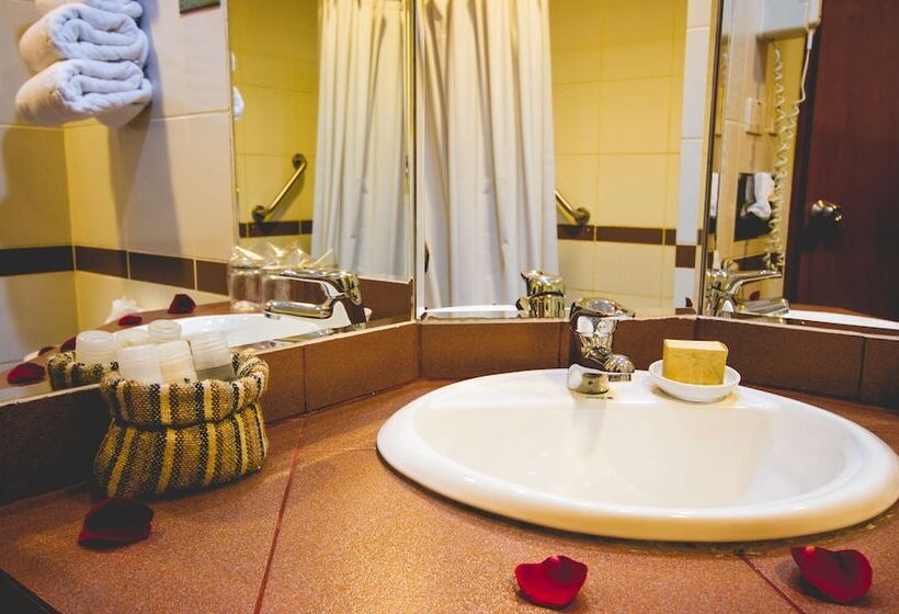 スタンダードシングルルーム, Lake Titicaca