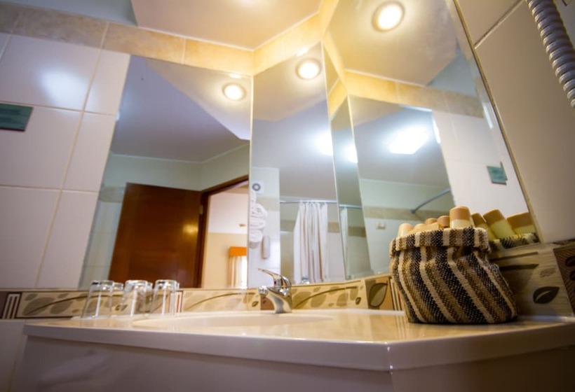 スーペリアールーム, Lake Titicaca