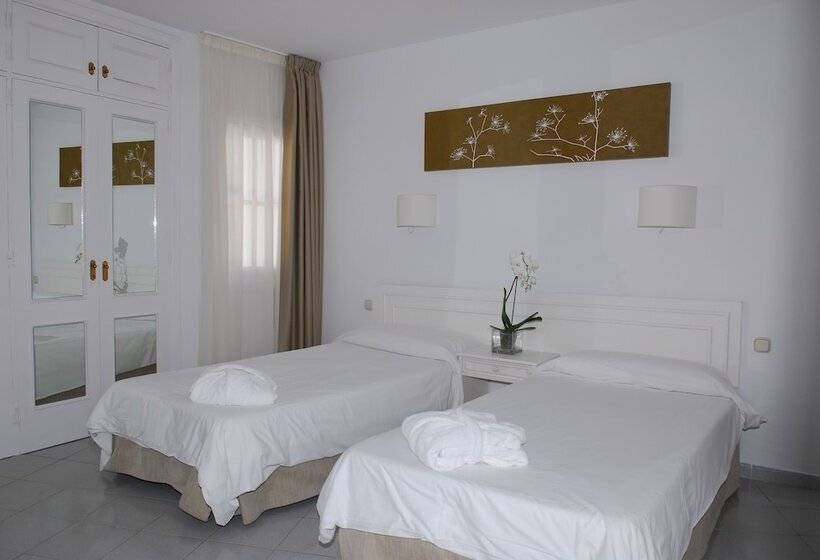 Апартаменты 1 Спальня Нижний Этаж, Lagos de Fañabé