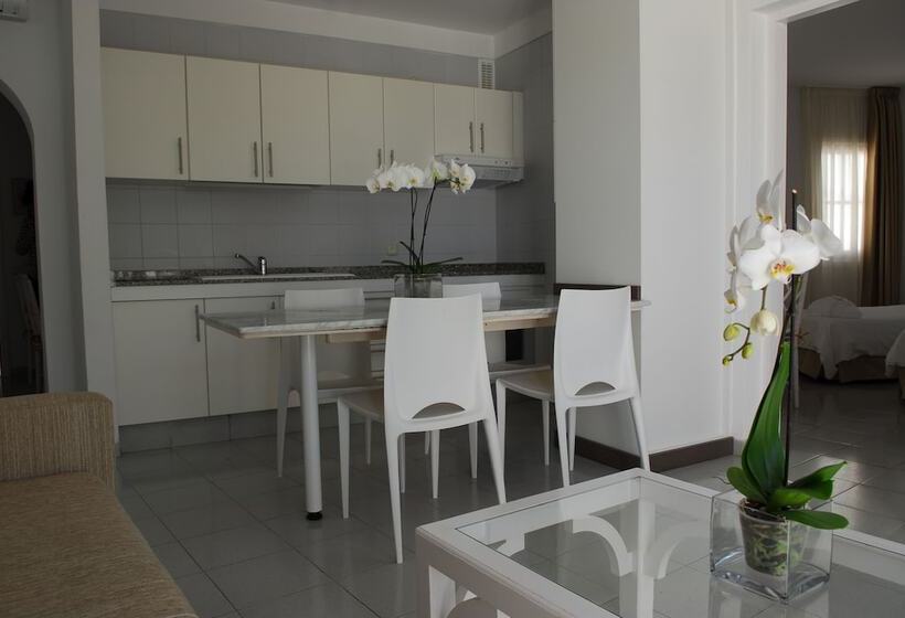 Апартаменты 1 Спальня Нижний Этаж, Lagos de Fañabé