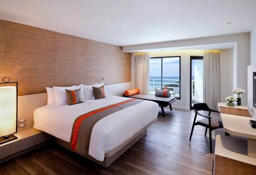デラックスルーム, Pullman Pattaya Hotel G
