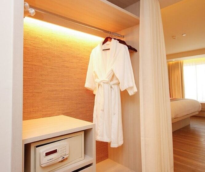 اتاق لوکس, Pullman Pattaya Hotel G