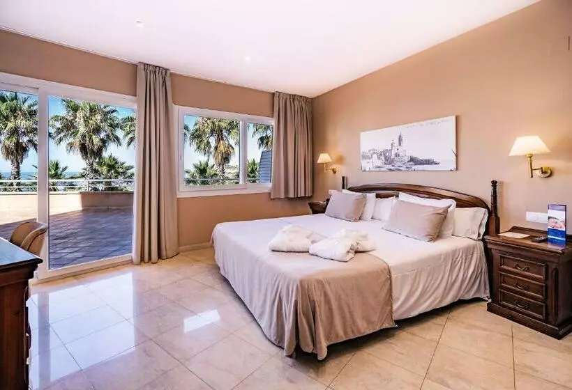 سوییت با چشم‌انداز دریا, Sunway Playa Golf & Spa Sitges