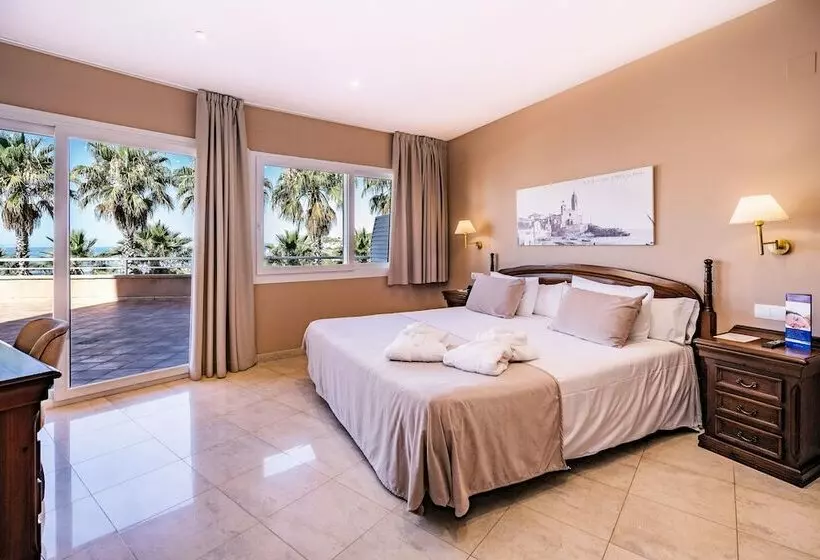 سوییت با چشم‌انداز دریا, Sunway Playa Golf & Spa Sitges