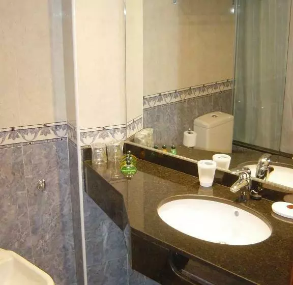 اتاق استاندارد یک نفره, Sunway Playa Golf & Spa Sitges