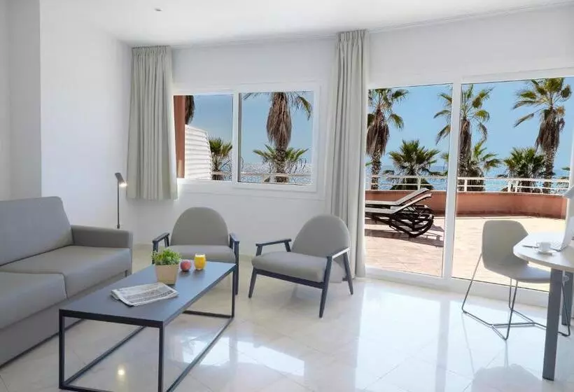 سوییت با چشم‌انداز دریا, Sunway Playa Golf & Spa Sitges