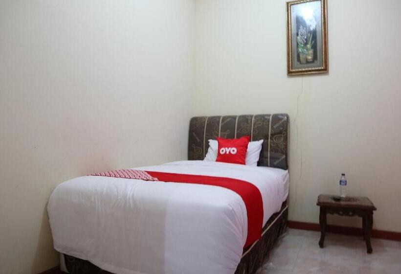 Номер Стандарт Индивидуальный, Reddoorz Syariah At D Rizs Homestay