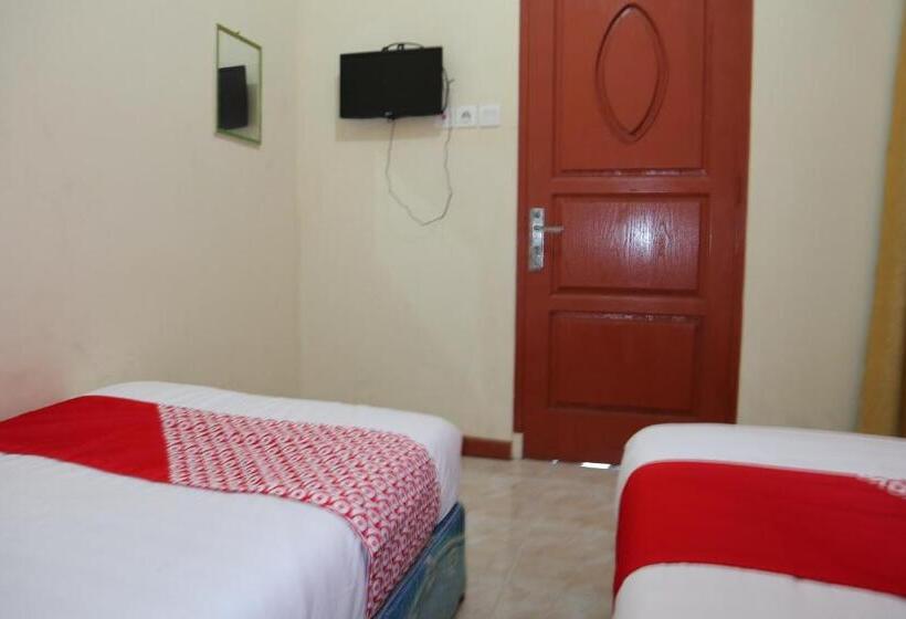 Pokój Standard, Reddoorz Syariah At D Rizs Homestay