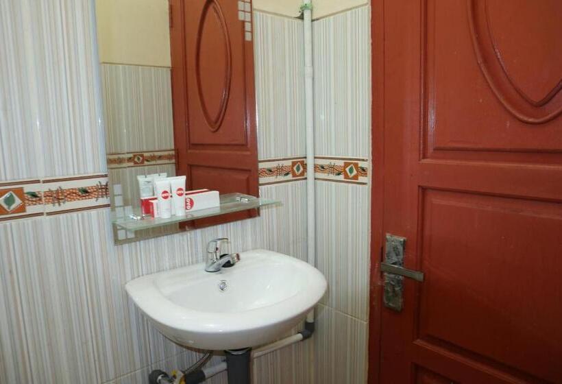 Pokój Standard, Reddoorz Syariah At D Rizs Homestay