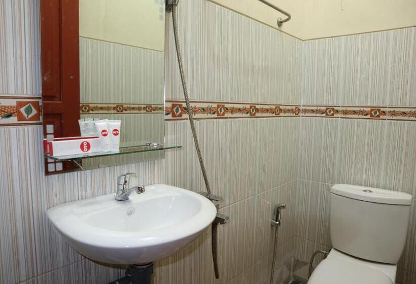 豪华家庭房间, Reddoorz Syariah At D Rizs Homestay