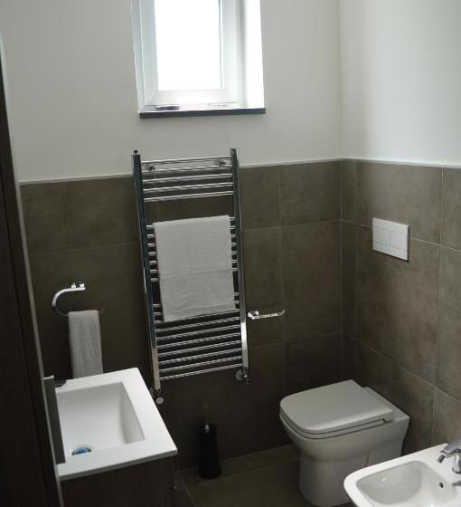 اتاق استاندارد چهار تخته, B&b Vesuvius