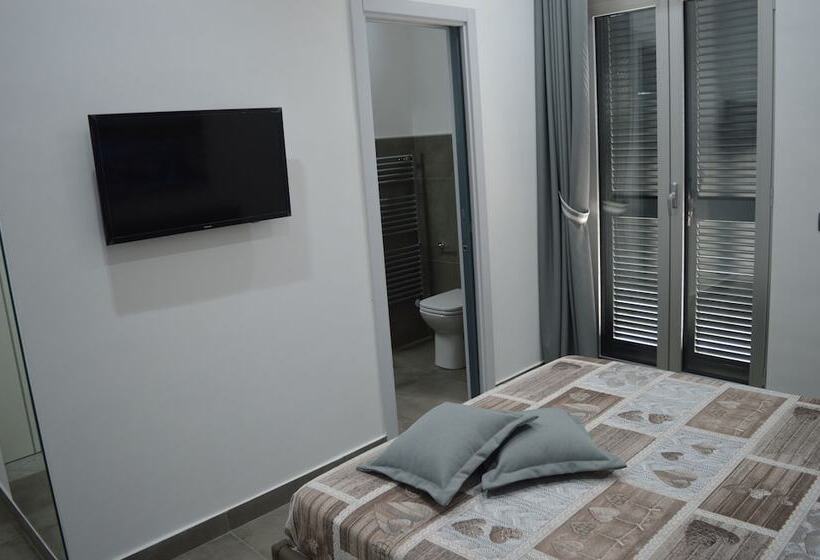 اتاق اکونومی, B&b Vesuvius